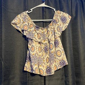 Good condition Used off the shoulder blouse